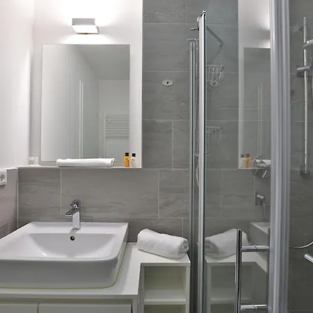 Ohlerich Speicher App_ 03 Hotel *